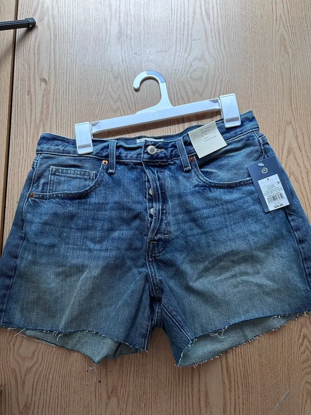 New Womens Universal Thread 90's Baggy Jean Shorts 4” Inseam Mid Rise Size 8